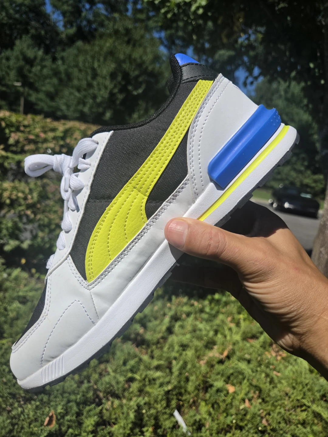 Puma Sneakers White Black and Yellow - photo 3