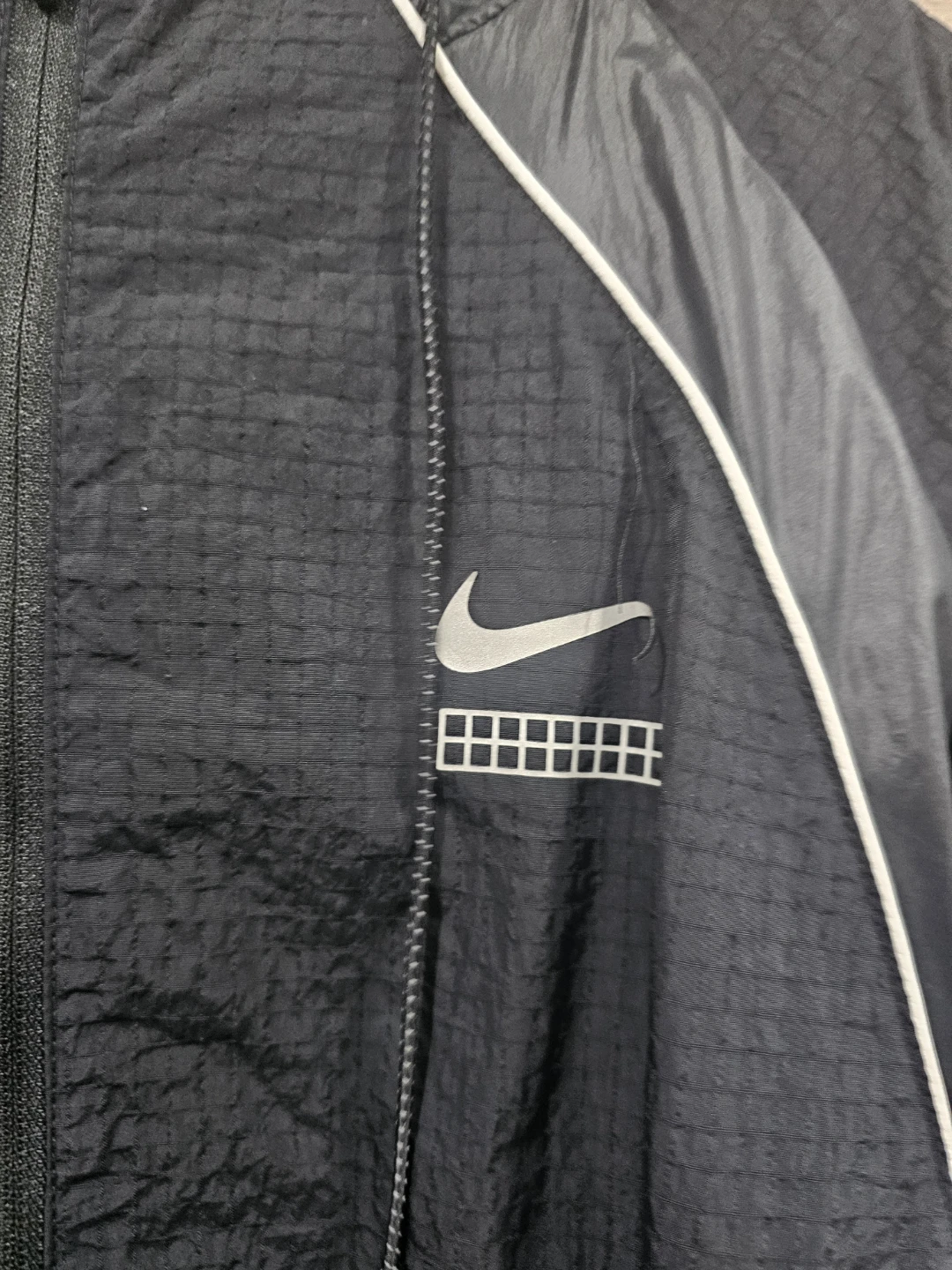 Nike Black Windbreaker Jacket - photo 2