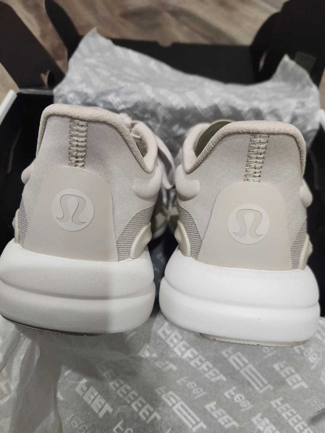 Lululemon Chargefeel Workout Low 2 Sneakers - US 7 - photo 2