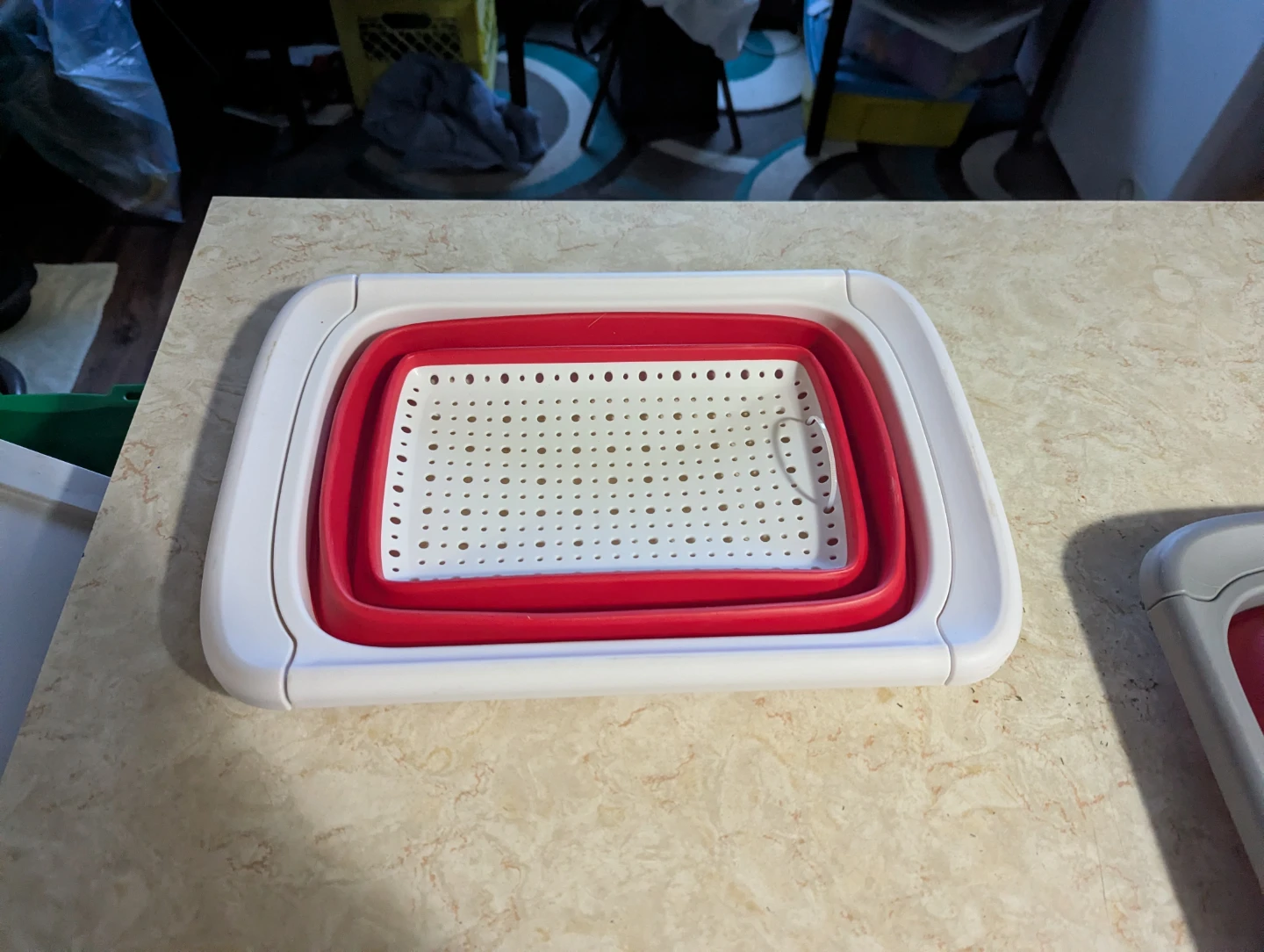 Anaeat White Collapsible Colander 6qt.
