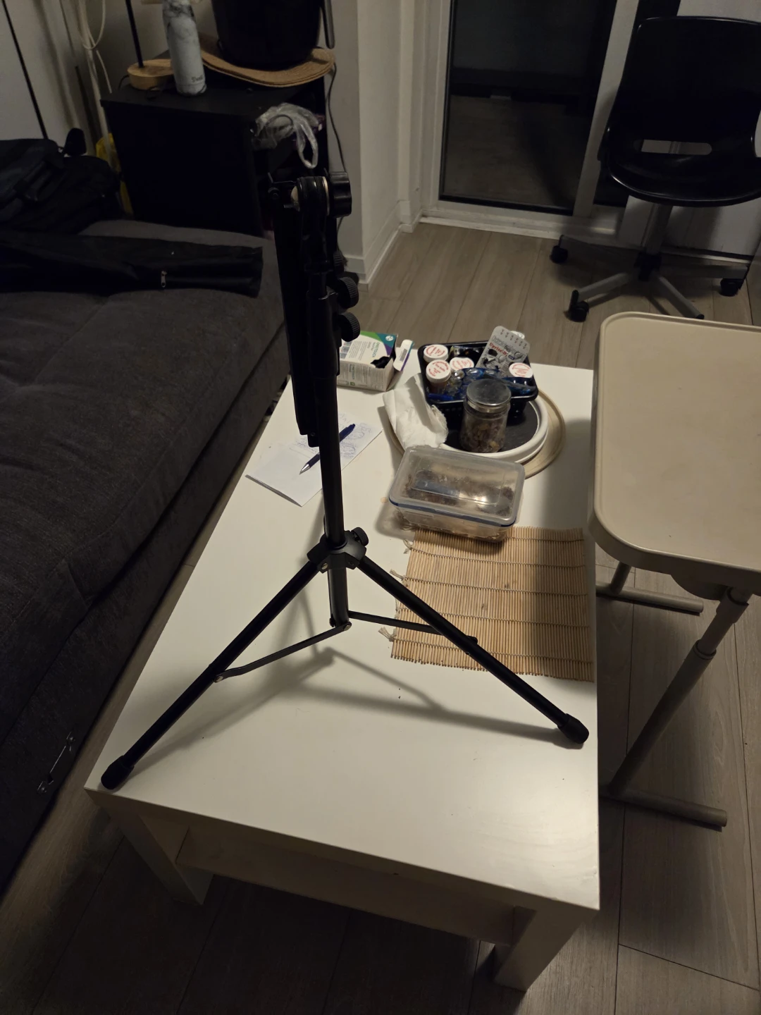 Adjustable Black Tripod Stand - photo 2