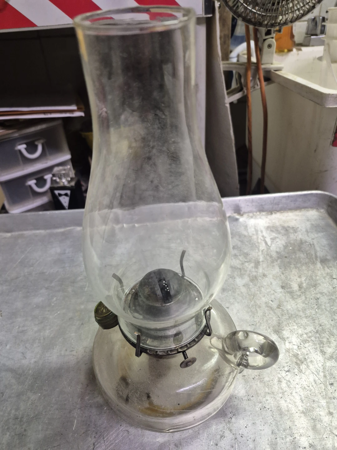 Vintage Clear Glass Oil Lamp - photo 3