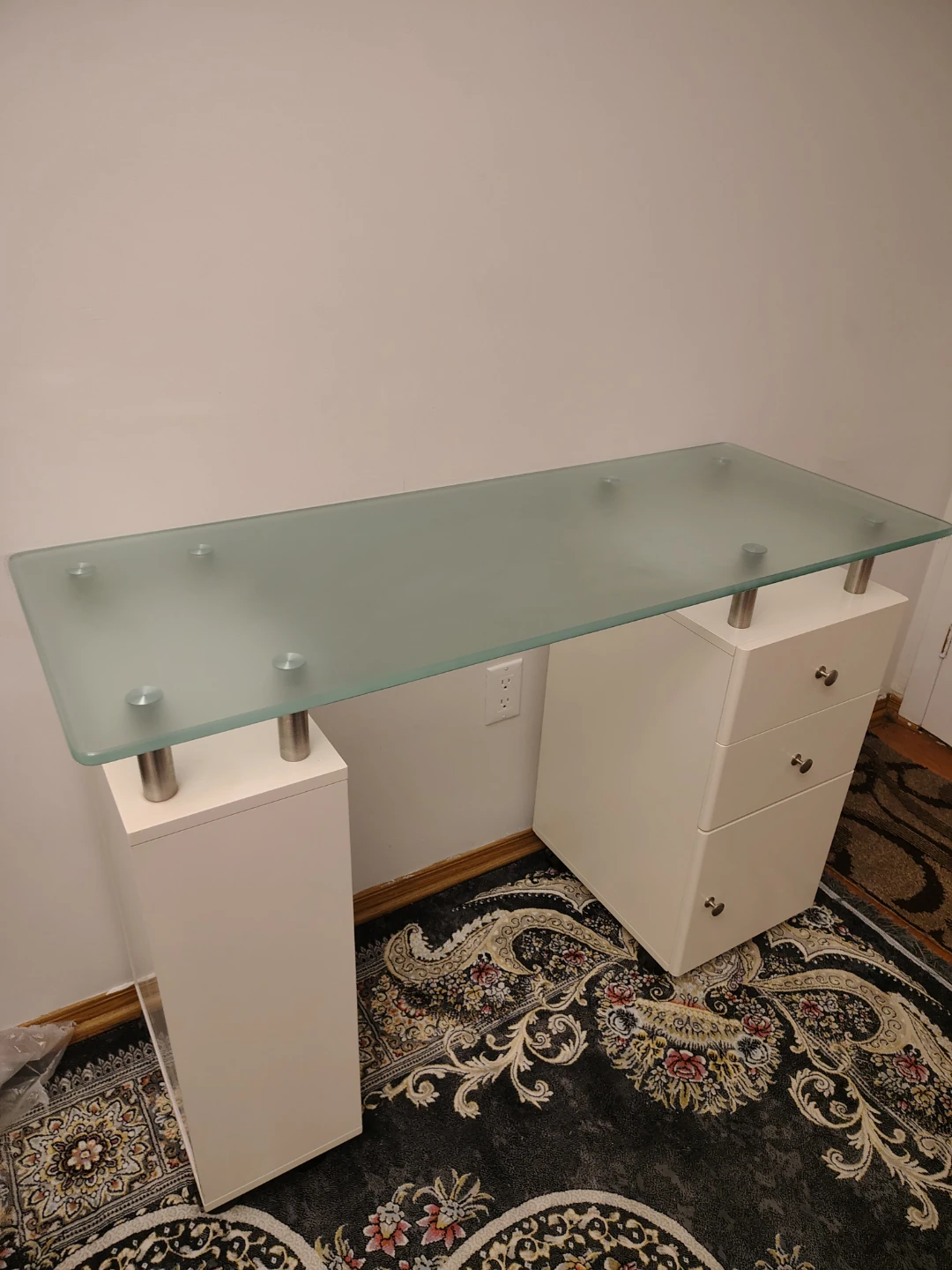 White desk with glass top - photo 3