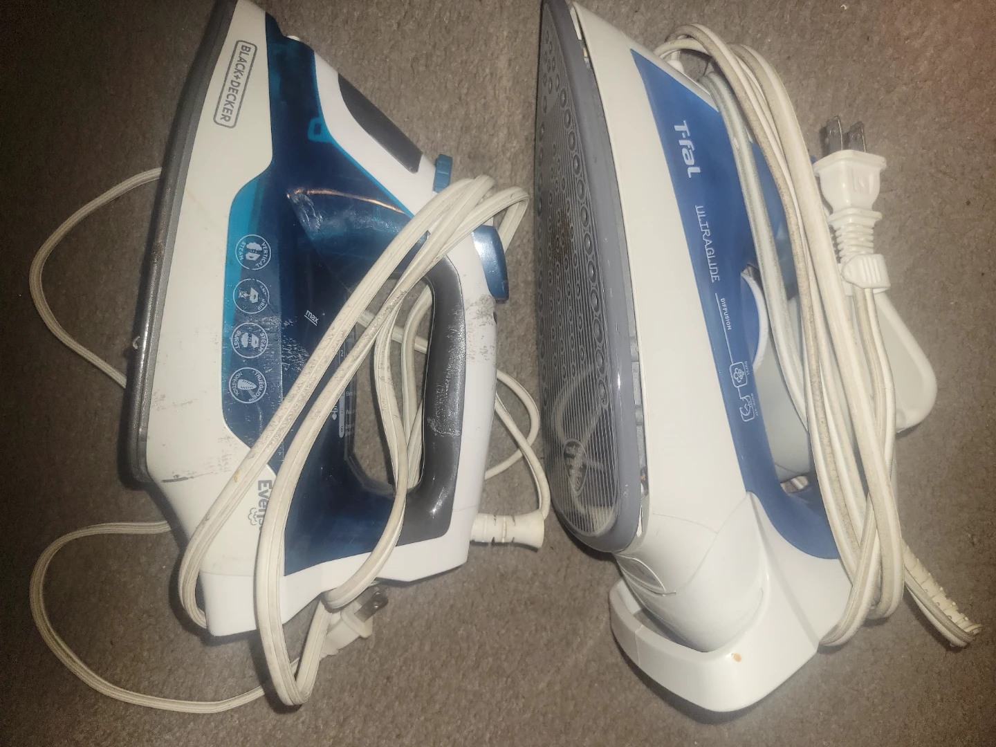 🏈  Seymour Ironing Board and Two Irons - photo 3