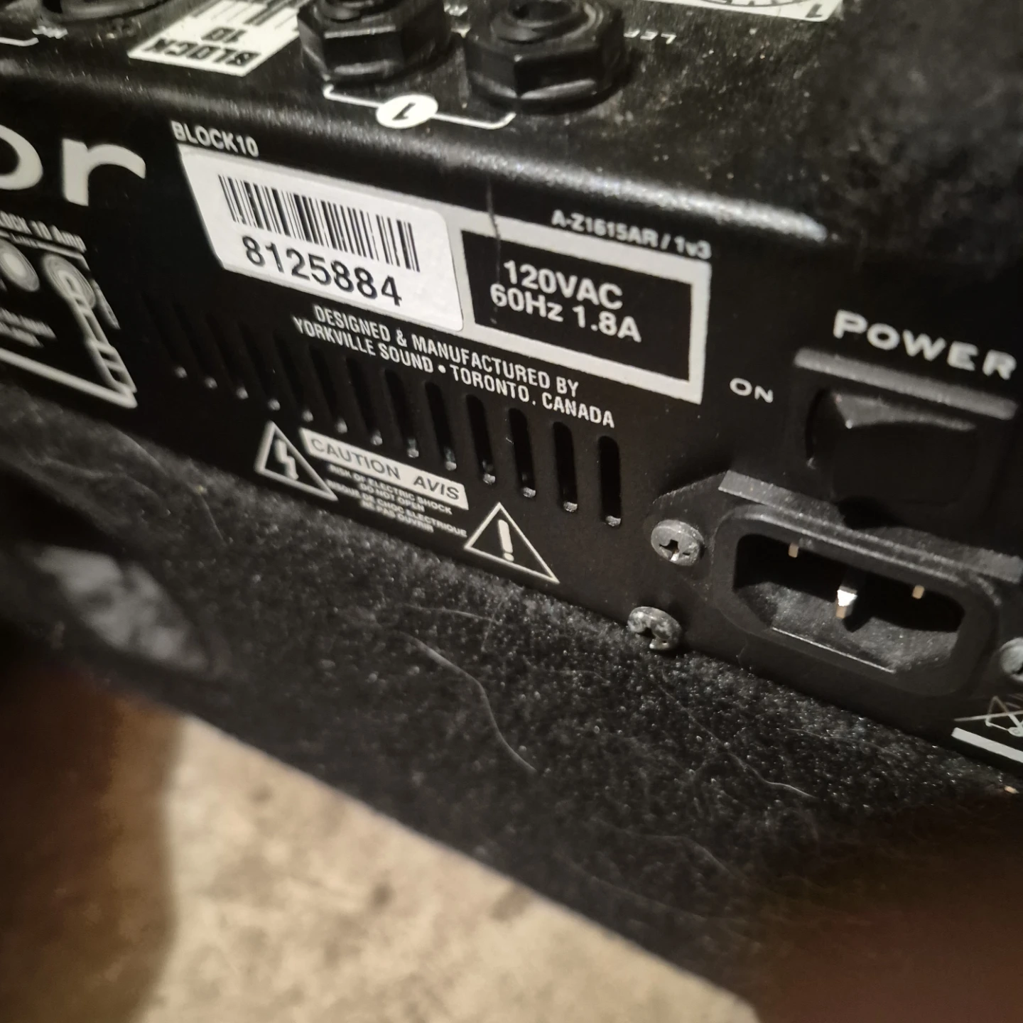Traynor Block10 Amplifier (power is on but untested) - photo 2