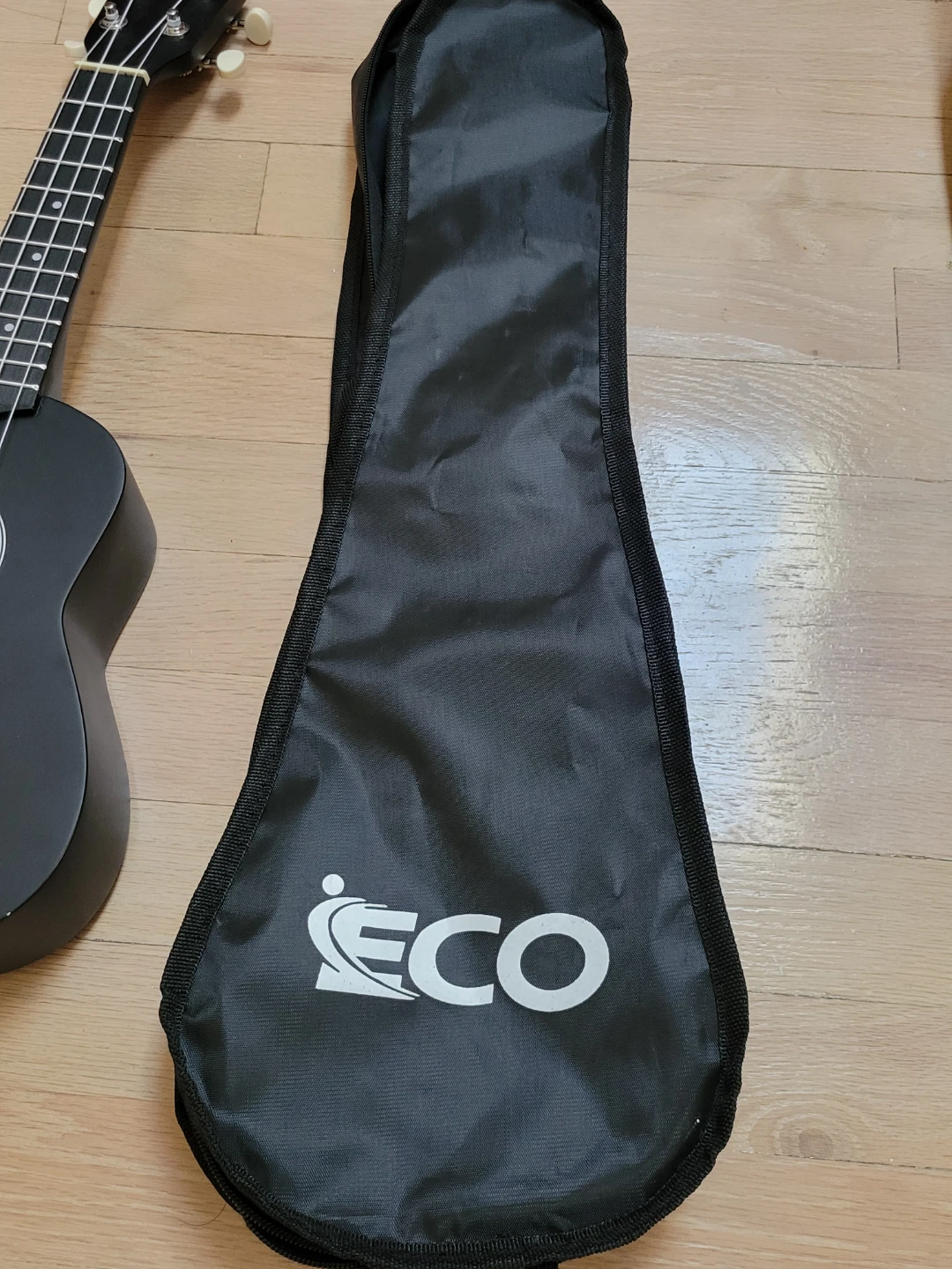 ECO Black Soprano Ukulele with Strap and Case - photo 2