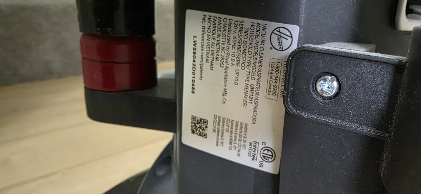Hoover WindTunnel Pet Upright Vacuum - photo 2