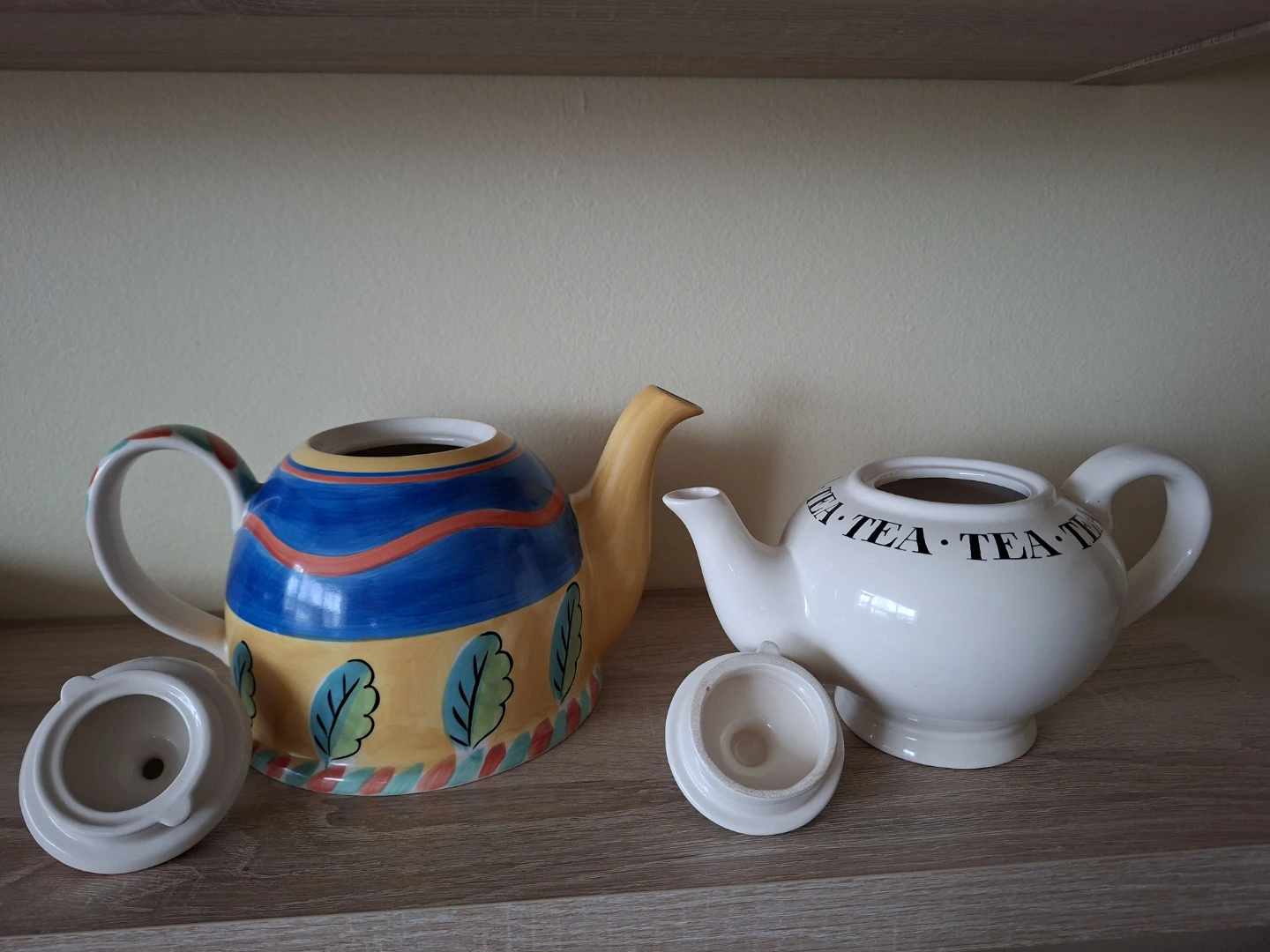 Decorative Ceramic Teapots - photo 2