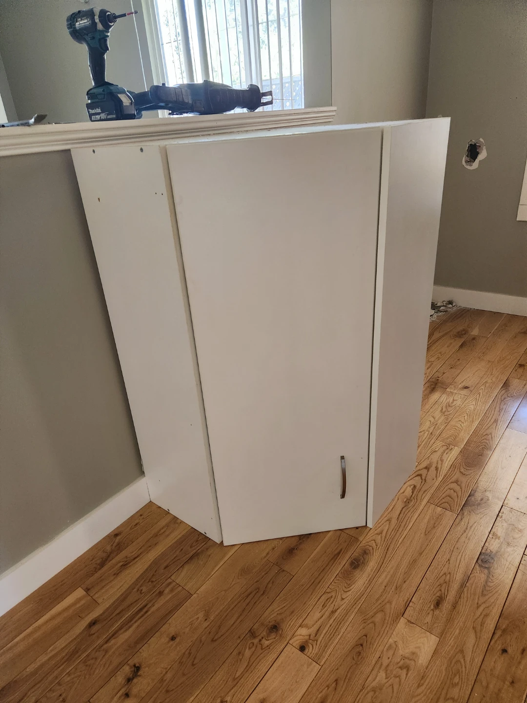 White Corner Cabinet - photo 5