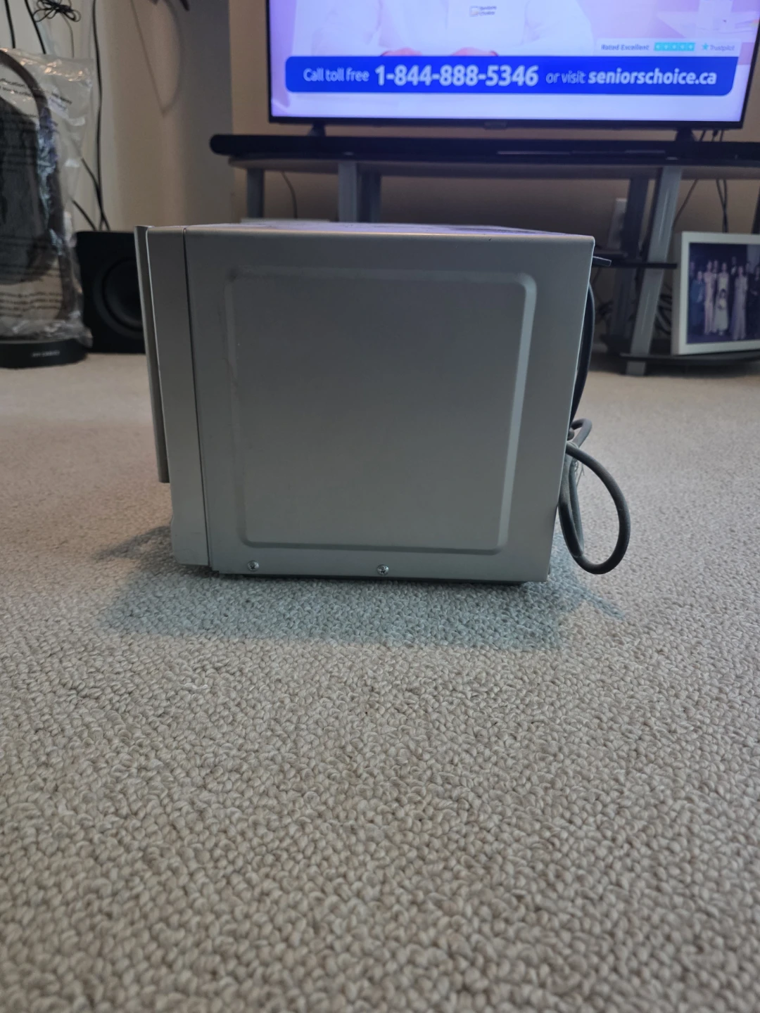 RCA Microwave Oven RMW741 - photo 5