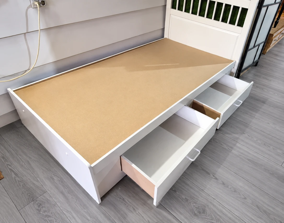 Twin bed frame - photo 2