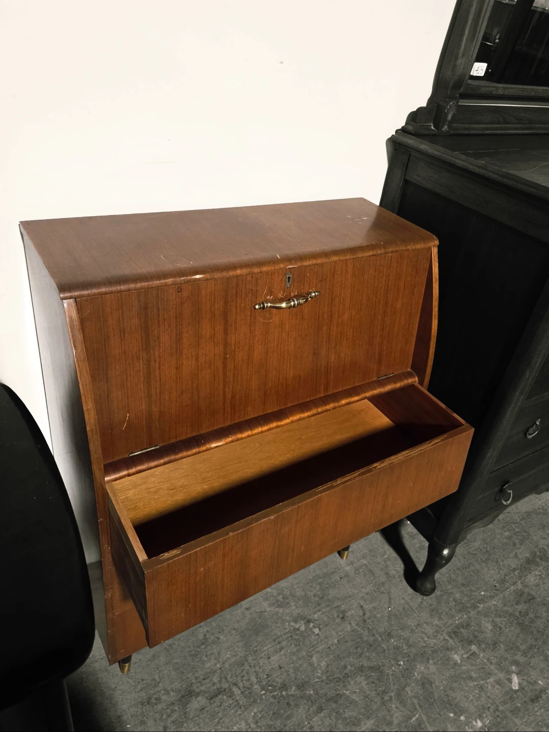MCM/Art Deco Three Drawer Drop-Down Front Secretary Desk - photo 5