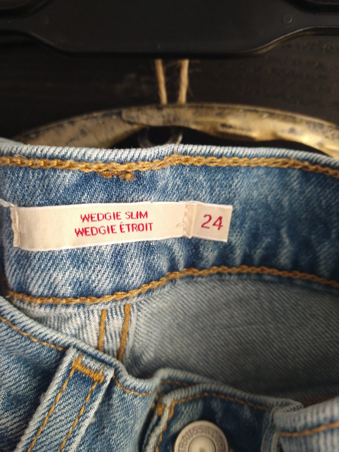 Levi's Premium Wedgie Slim Jeans Size 24 - photo 4