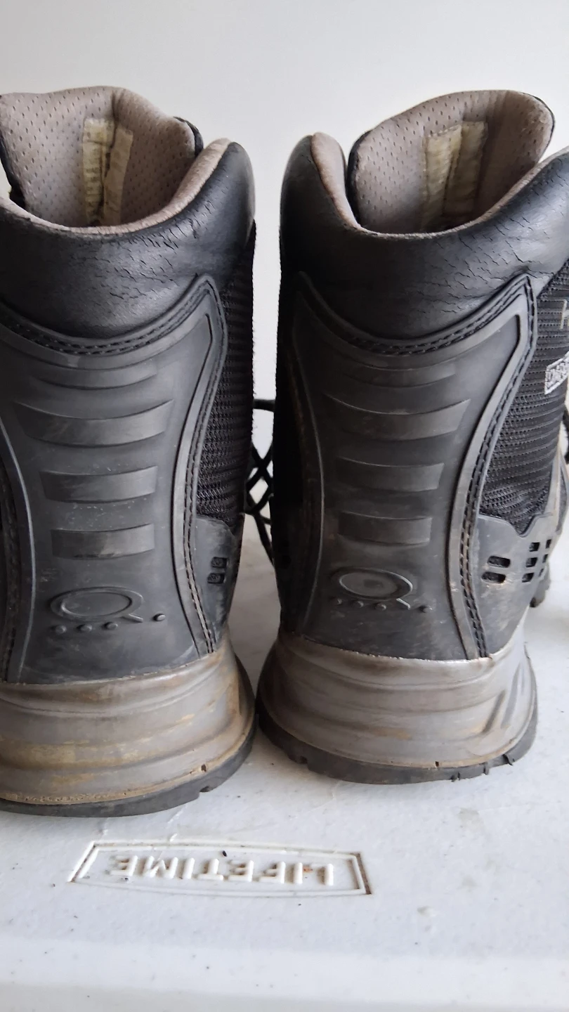 Dakota Hiking Boots size 9.5 - photo 3