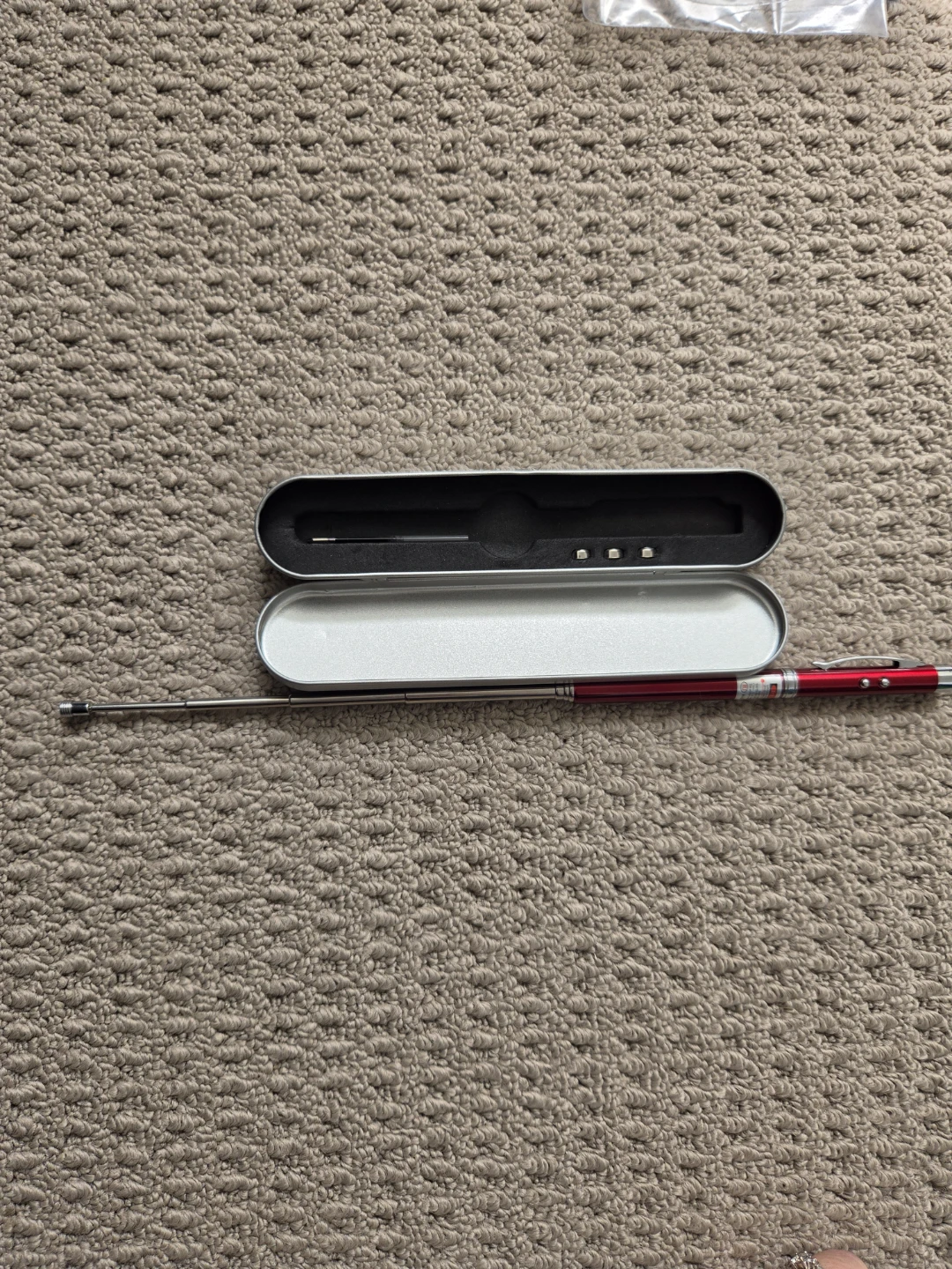 Red telescopic laser pointer - photo 2