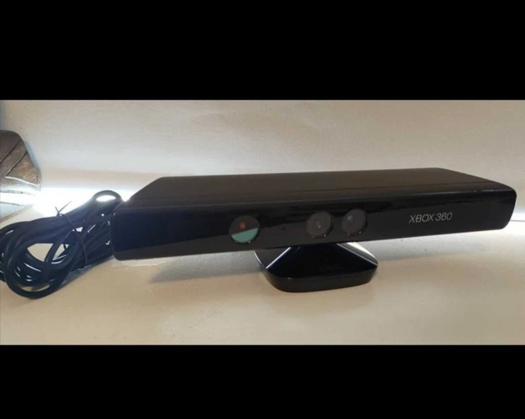 Xbox 360 Kinect Sensor with 6 Games - photo 2