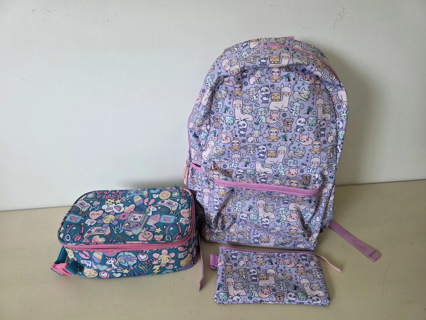 Kids 3-Piece Backpack Lunch Bag and Pencil Case 🏈