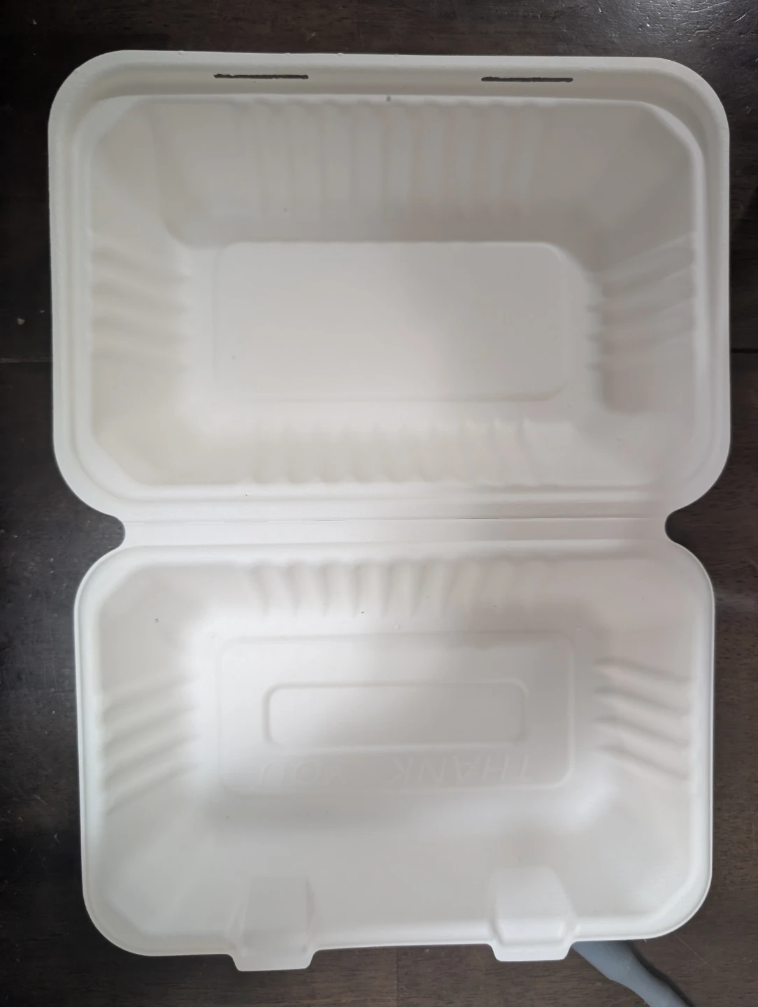 200 Compostable Sugarcane Clamshell Containers - photo 2