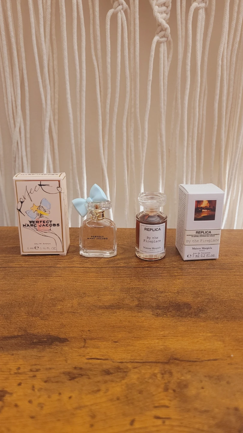 Marc Jacobs Perfect 5ml + Replica By the Fireplace 7ml