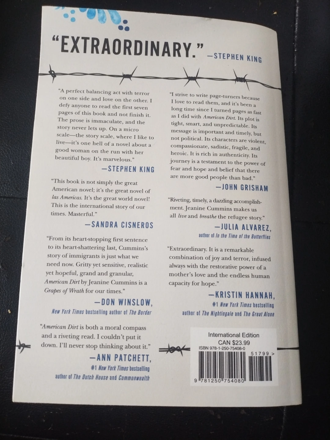 American Dirt by Jeanine Cummins Paperback Novel - photo 2