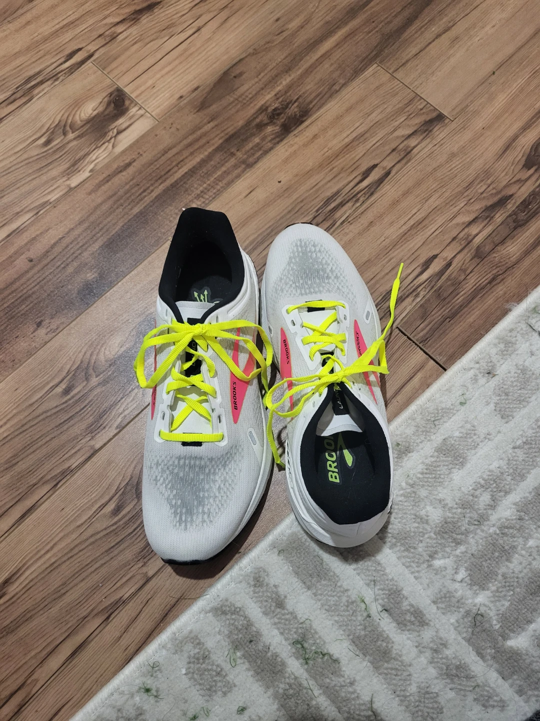 Brooks Running Shoes (womens) - photo 5