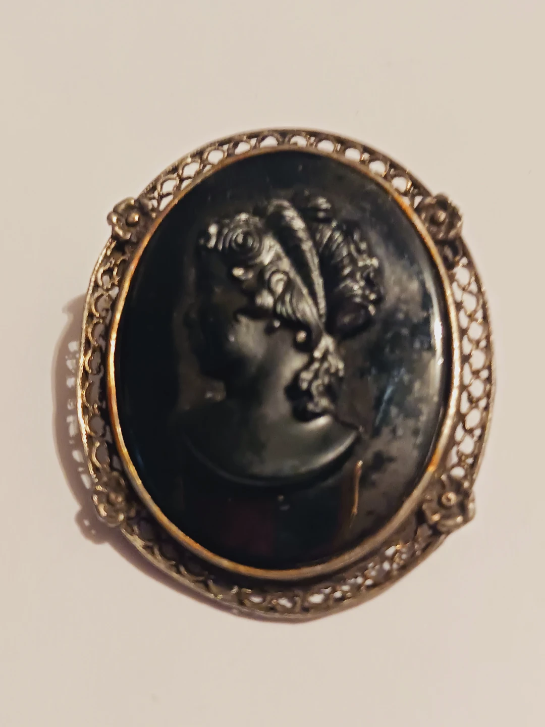 Gorgeous Vintage Black Cameo Silver Filigree Brooch - photo 2
