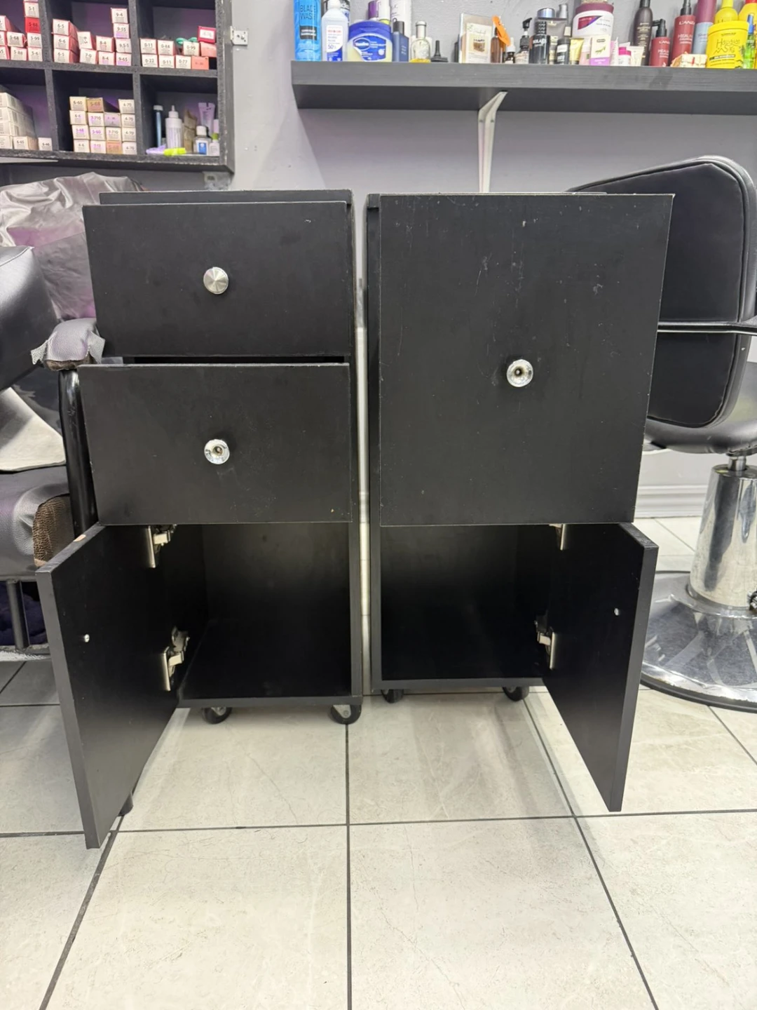 Two black salon rolling storage carts - photo 3