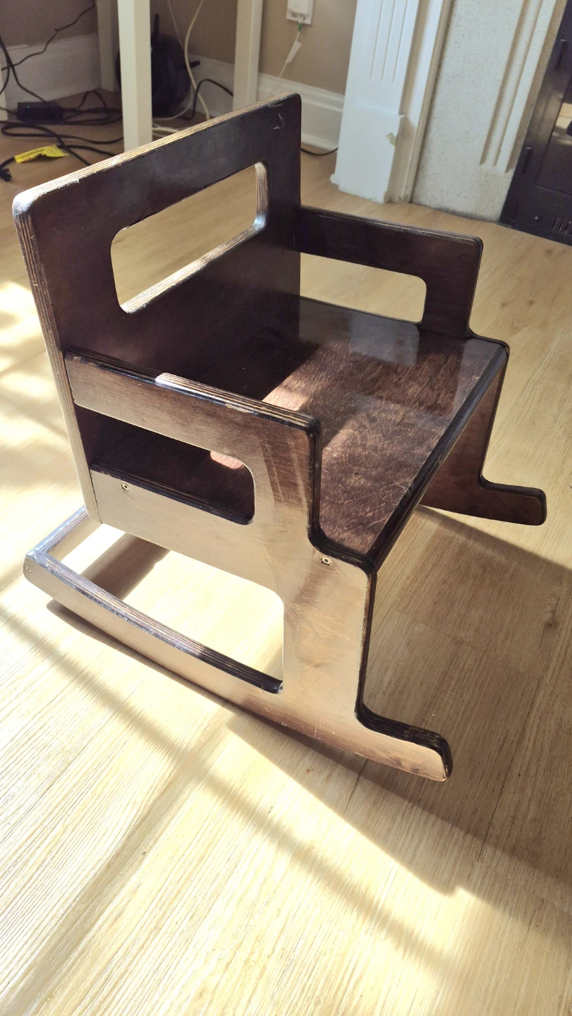 Wooden children's rocking chair - photo 3