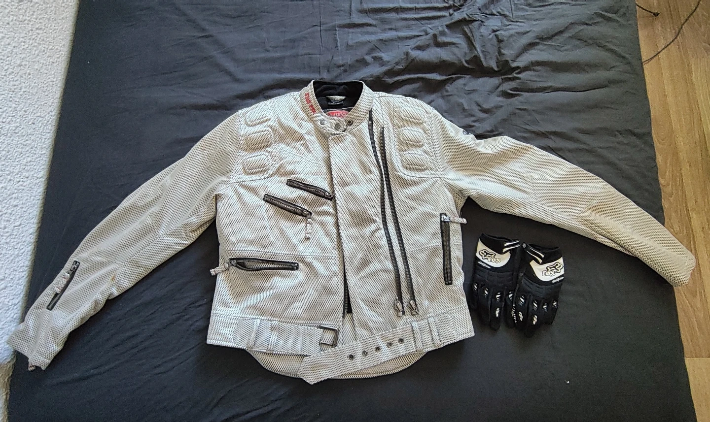 Women's motorcycle jacket and gloves