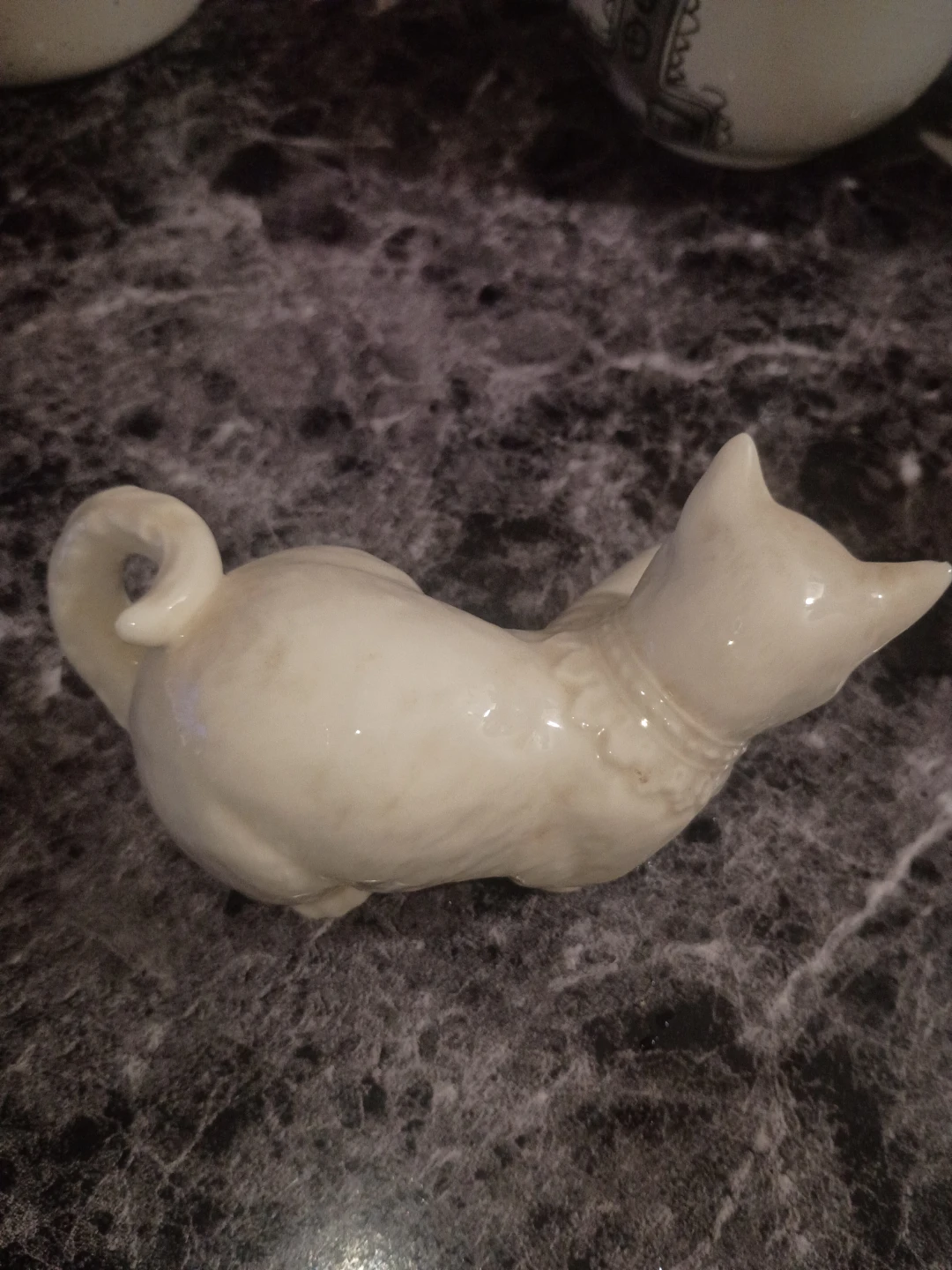 Vintage Porcelain Cat Figurine - photo 3