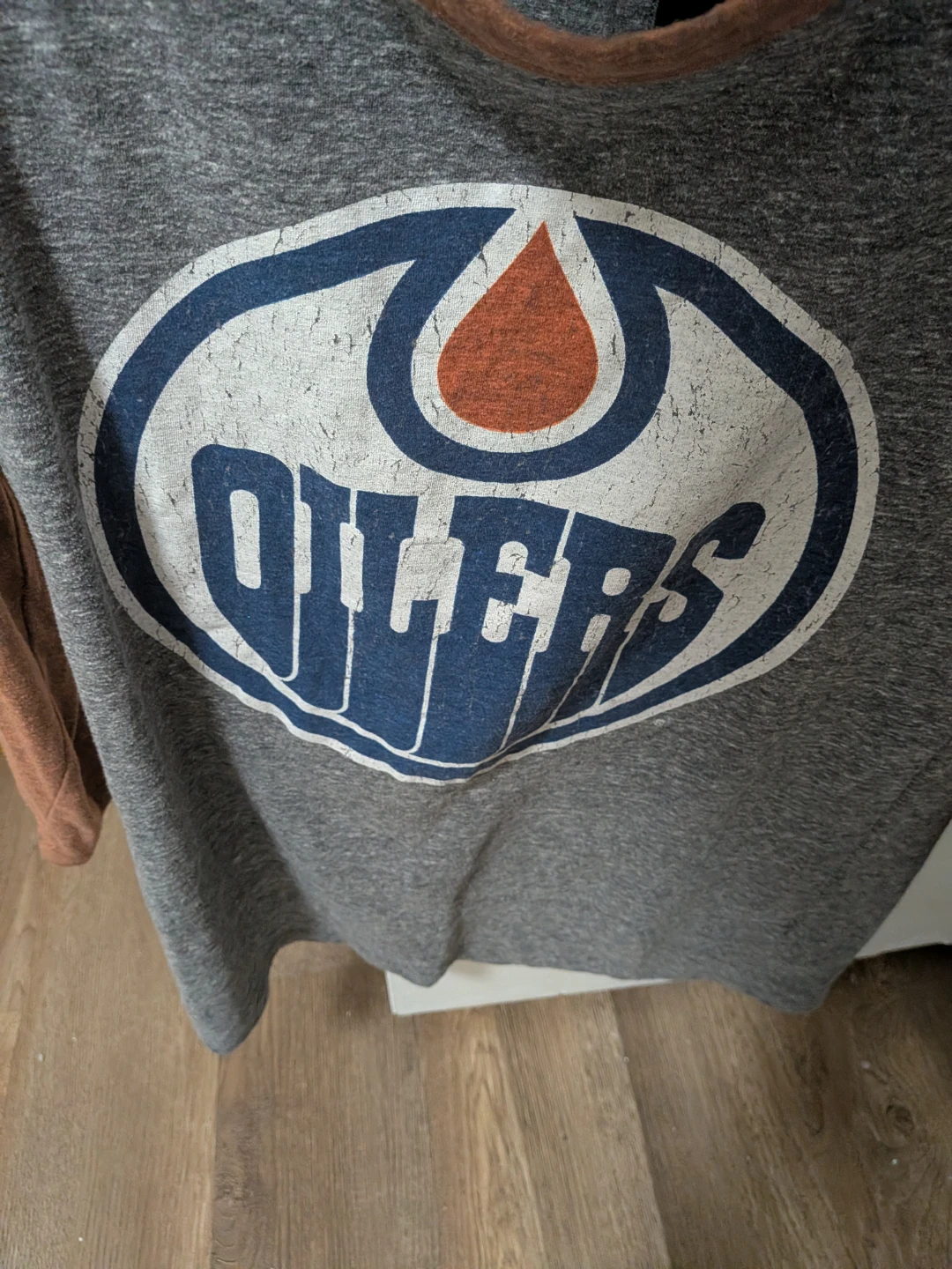 Forever 21 Edmonton Oilers Shirt - photo 4