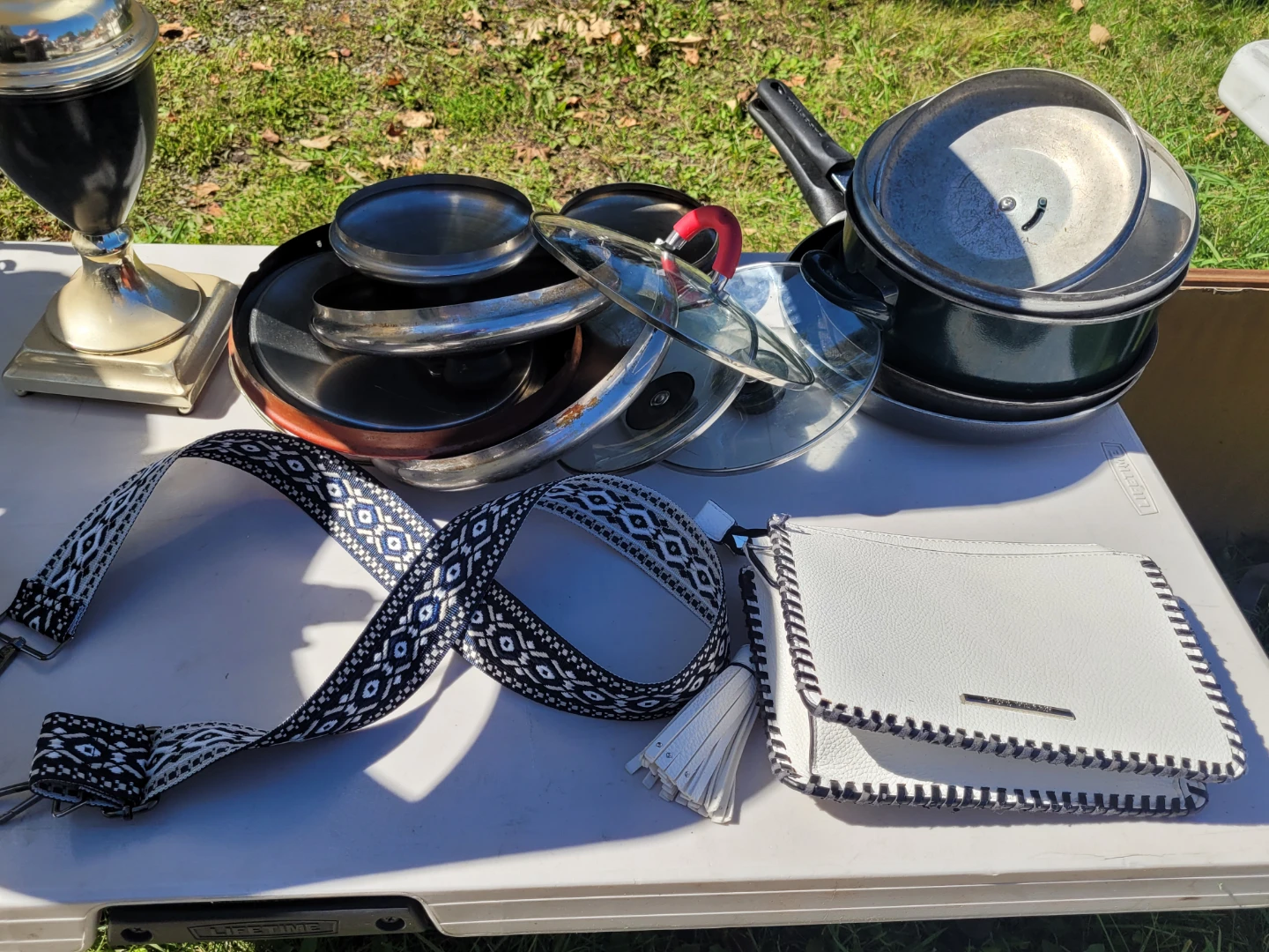 Yard sale - photo 5