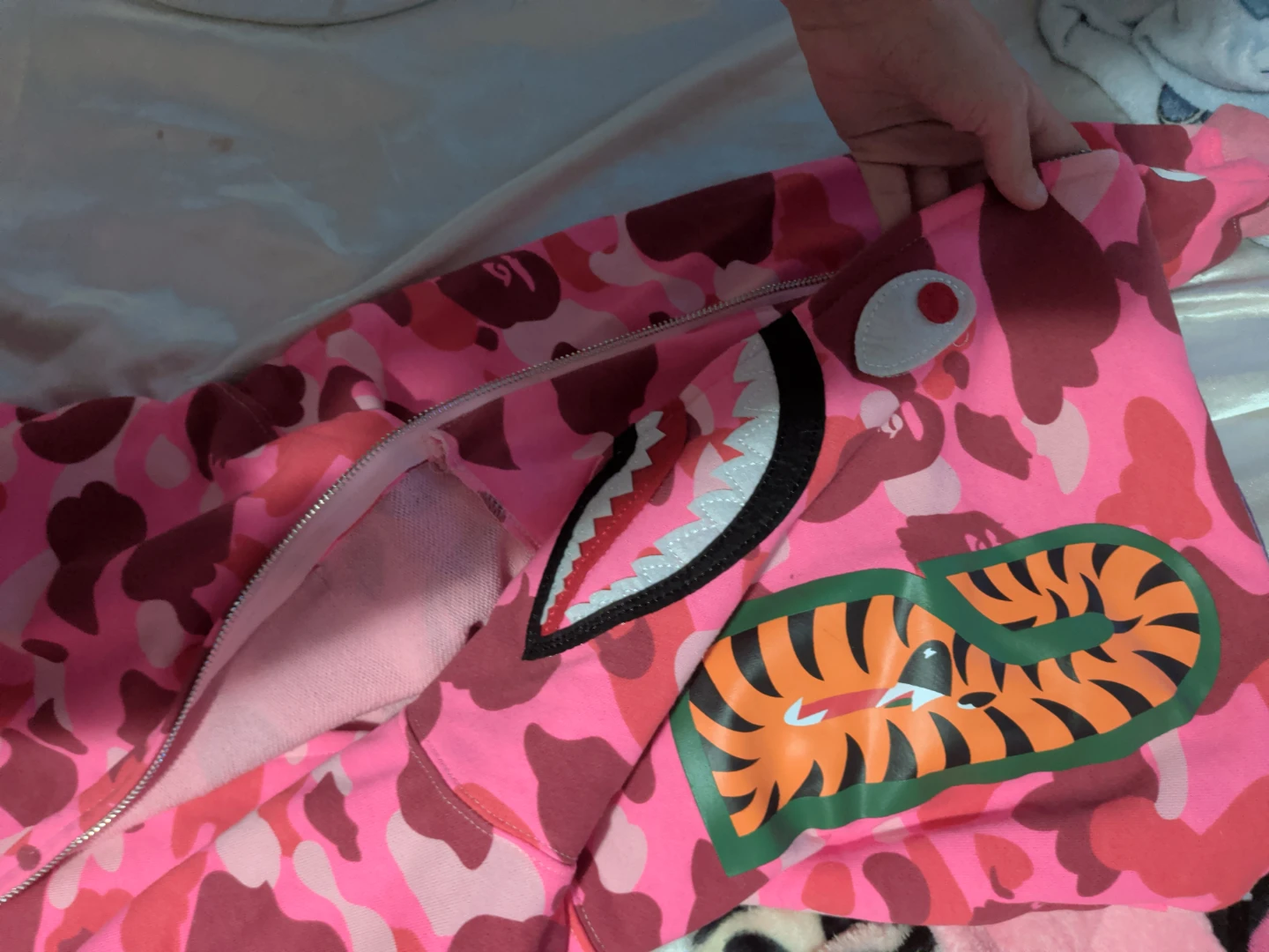 A Bathing Ape Pink Camo Shark Hoodie - photo 2
