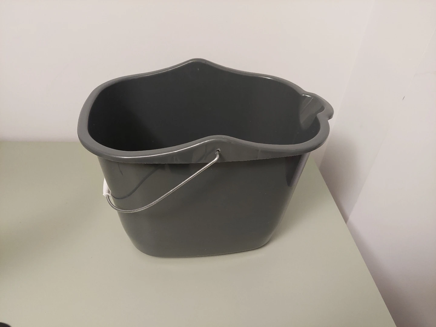 Mop Bucket with Wheels