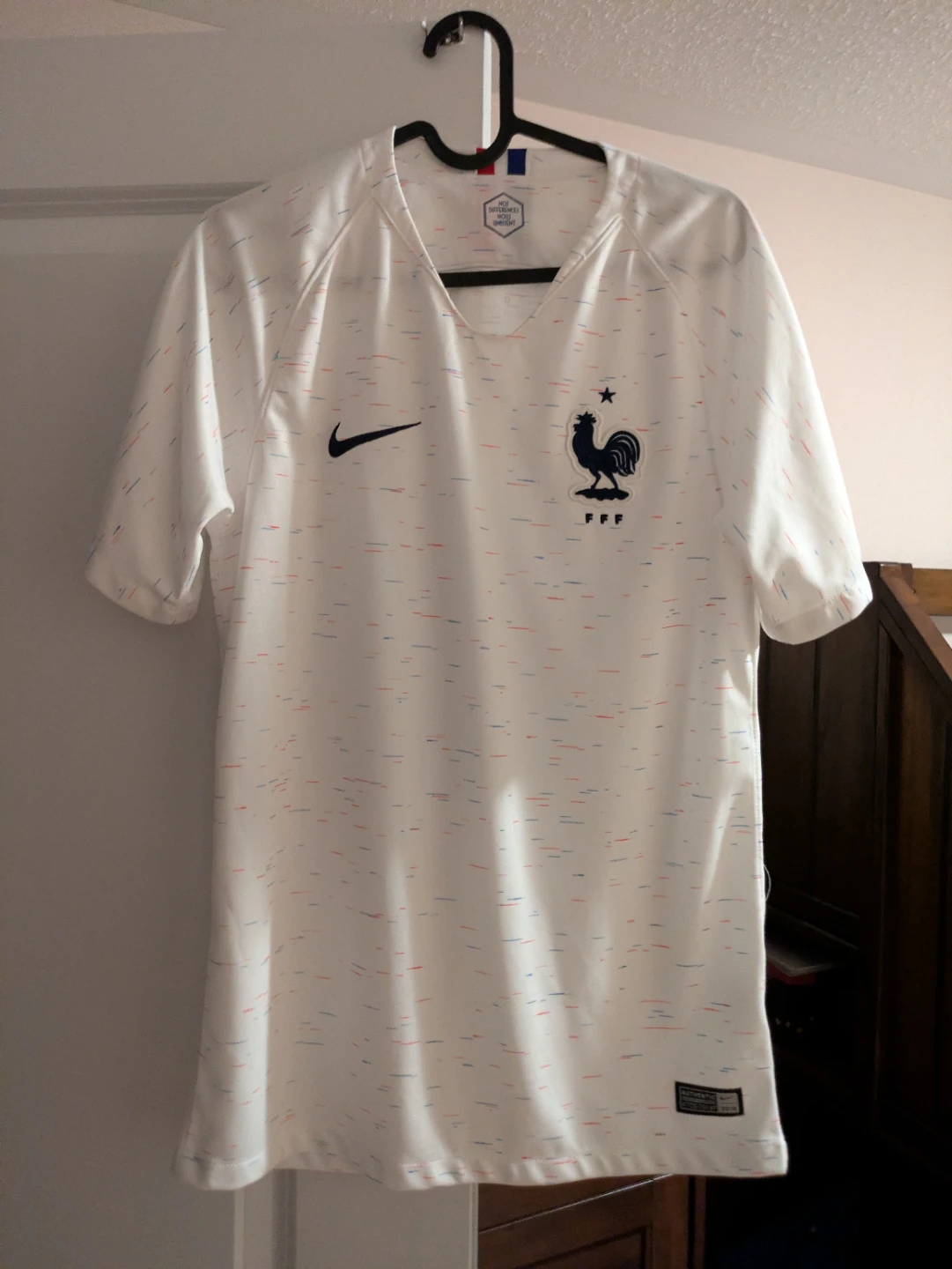 Nike 2018 France Away Jersey - Size Small- Speckled White