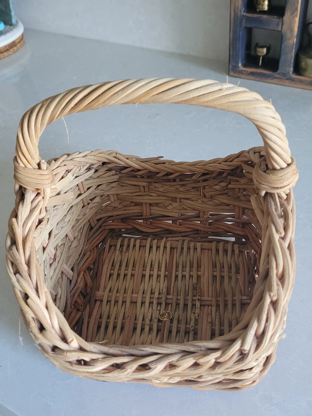 Wicker Basket with Harvest Decoration - photo 3