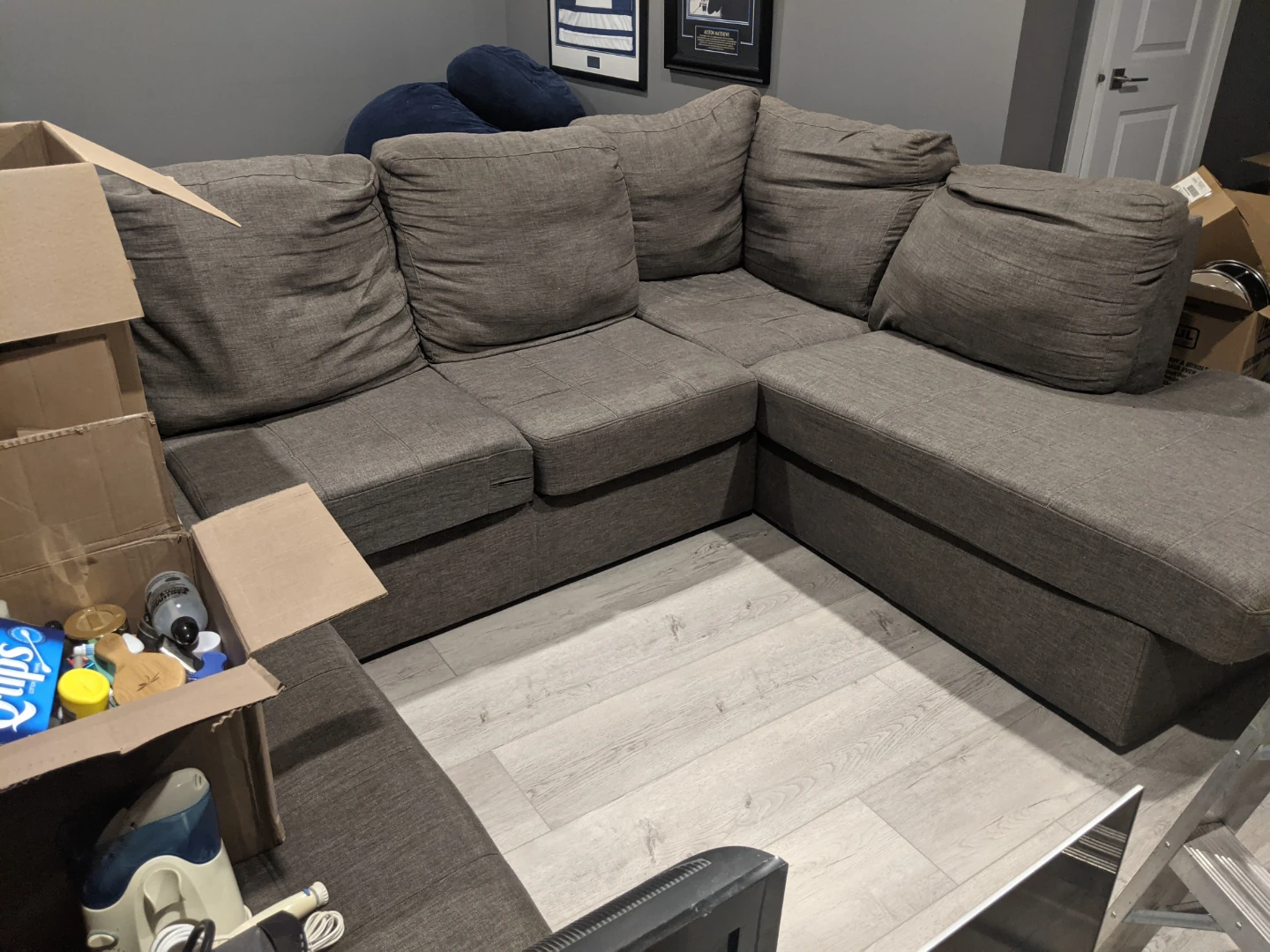 Grey sectional sofa with chaise