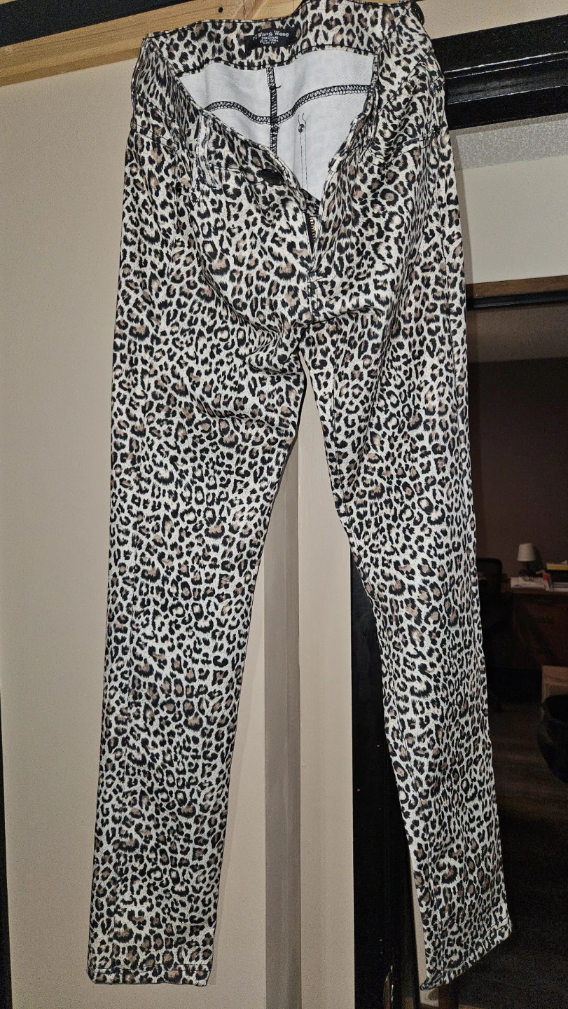 Yi Won Wang Leopard Print Pants - photo 2