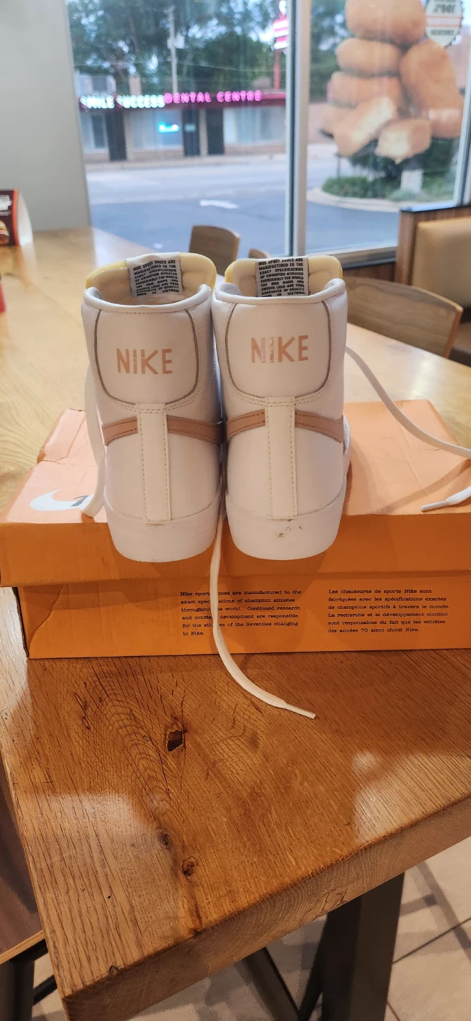 Nike Blazer Mid '77 Vintage Sneakers - photo 4