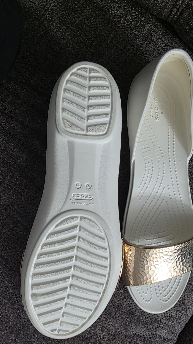 Crocs Women's Sandals Size 10 - photo 2