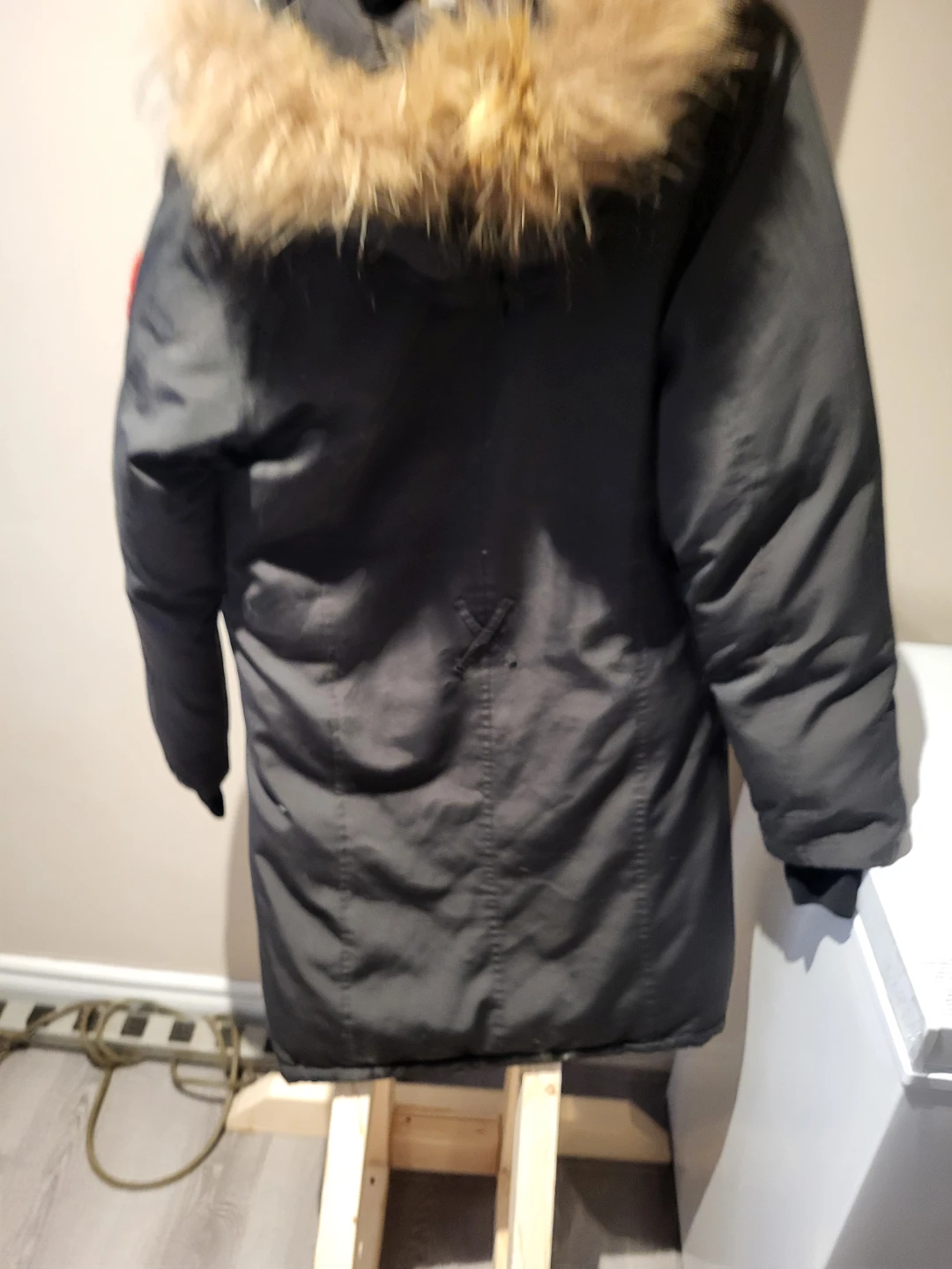 Freshly Cleaned Ladies Canada Goose Winter Parka - photo 3