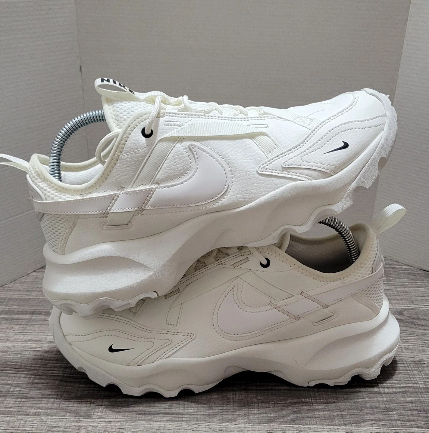 Nike TC 7900 Sneakers White Size 10.5 women