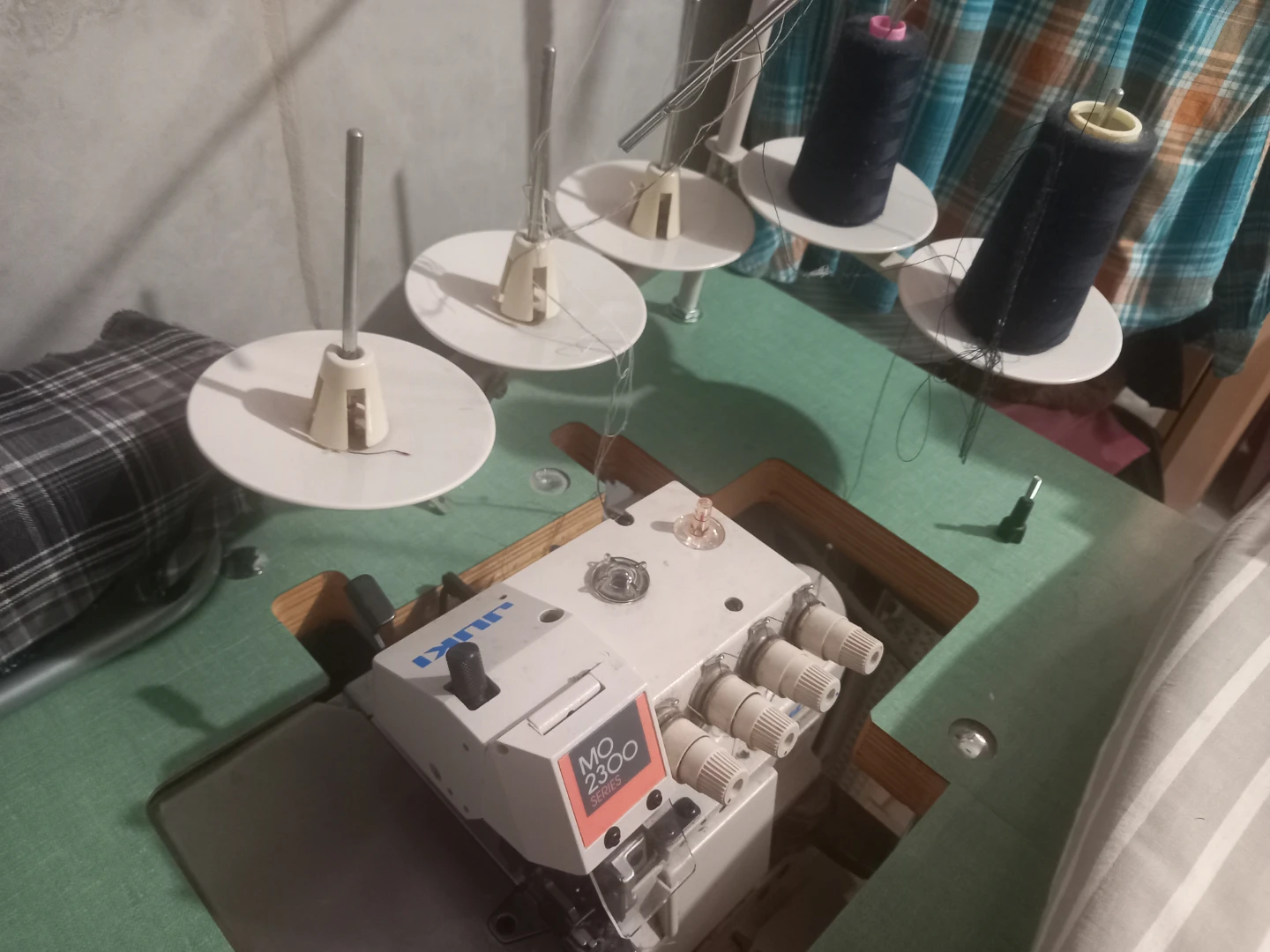 Juki MO-2366N Industrial Overlock Sewing Machine