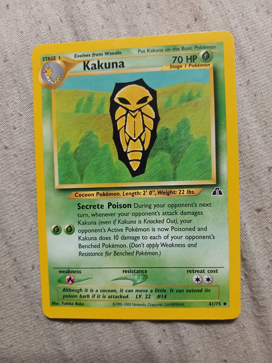 Kakuna 41/75 1995-2000 Pokémon Card