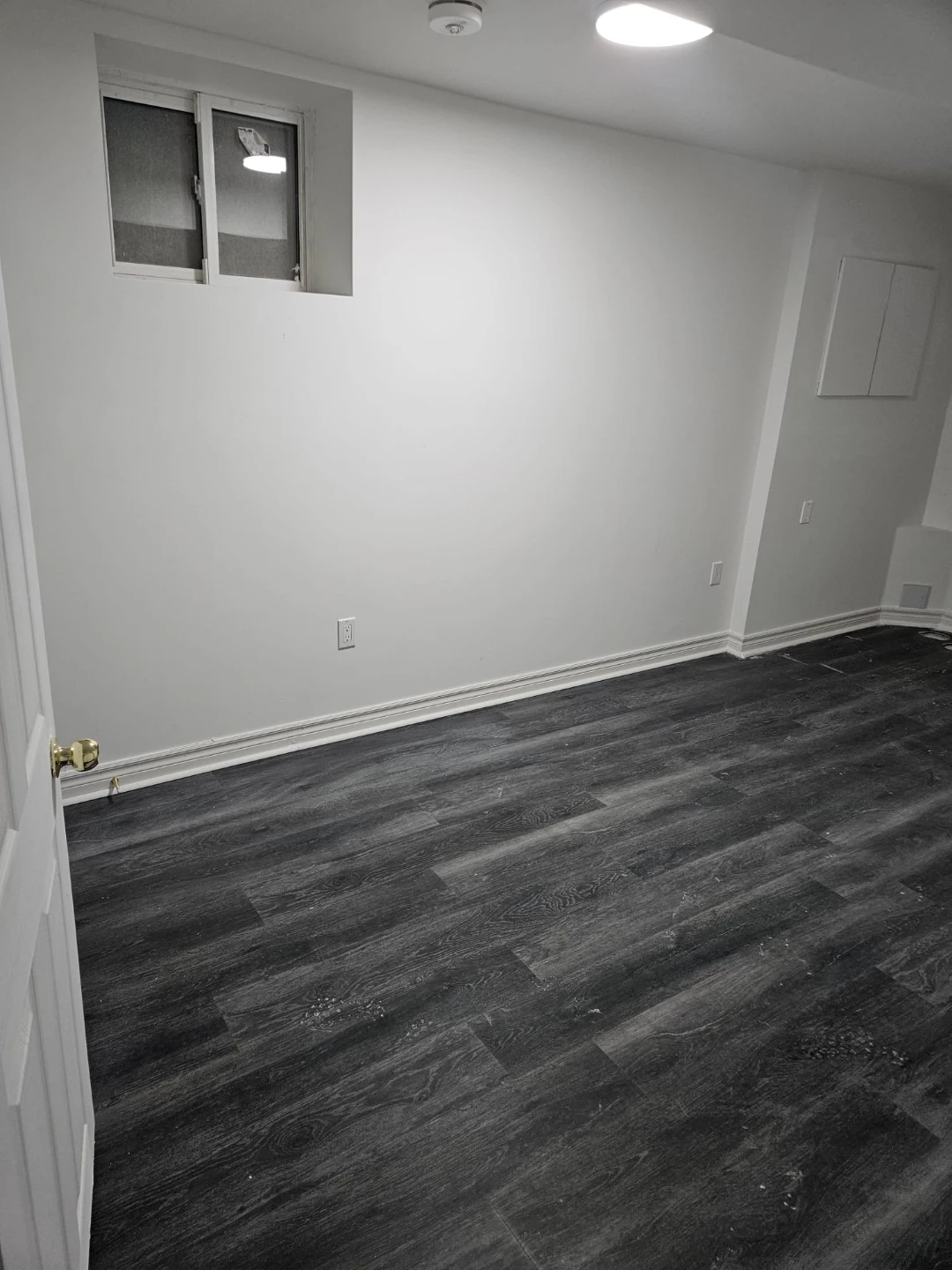 3 Bedroom basement for rent in Brampton near Sheridan college - photo 4