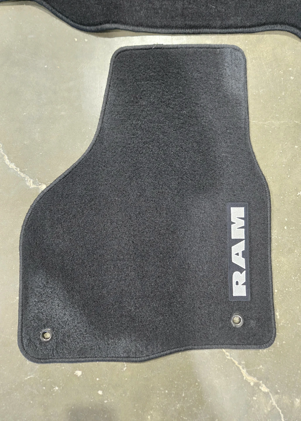 Ram 4th Gen Crew Cab carpet floor mats - photo 3