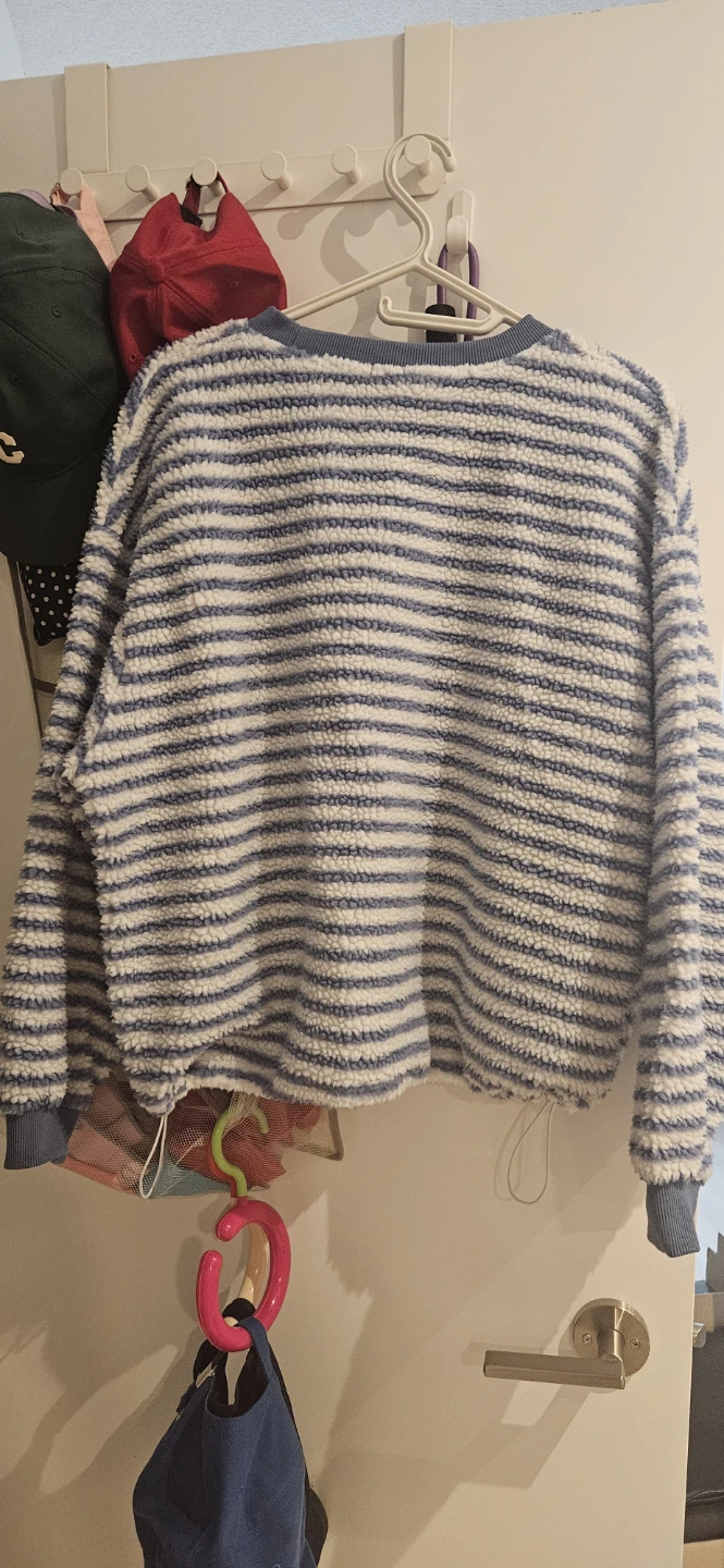 Egg Striped Sherpa Fleece Sweatshirt - photo 2