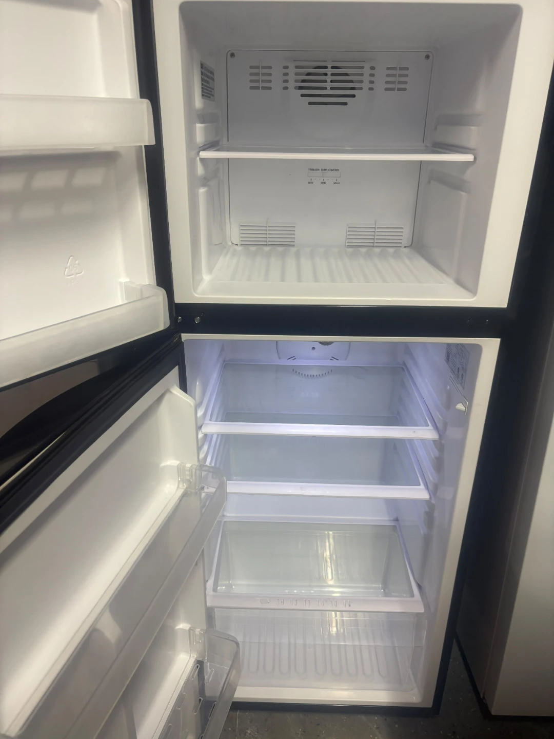 Haier 24in wide Top Mount Refrigerator - photo 2