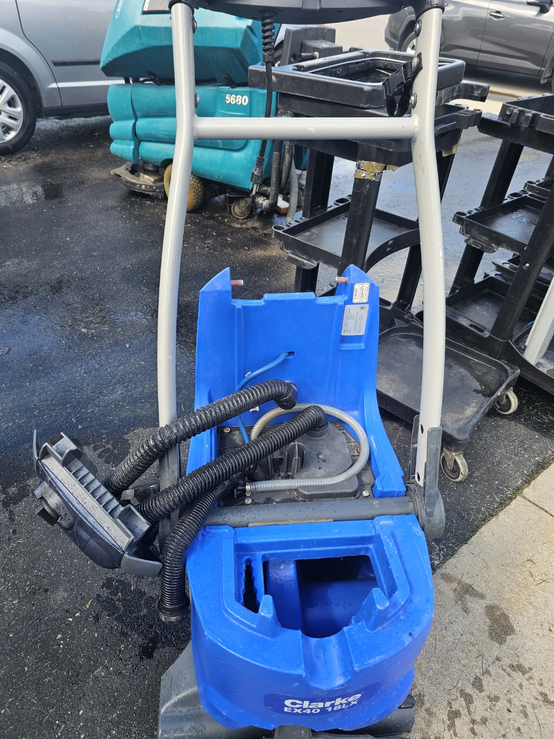 Clarke EX40 18LX Carpet Extractor