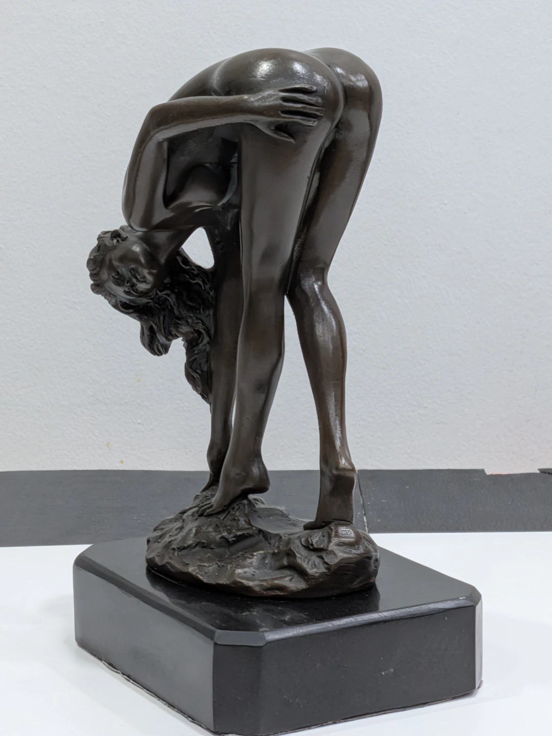 Bronze Female Sculpture by Aldo Vitaleh - photo 3